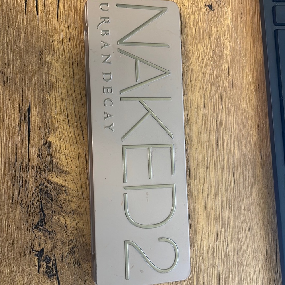 Urban Decay Naked 2